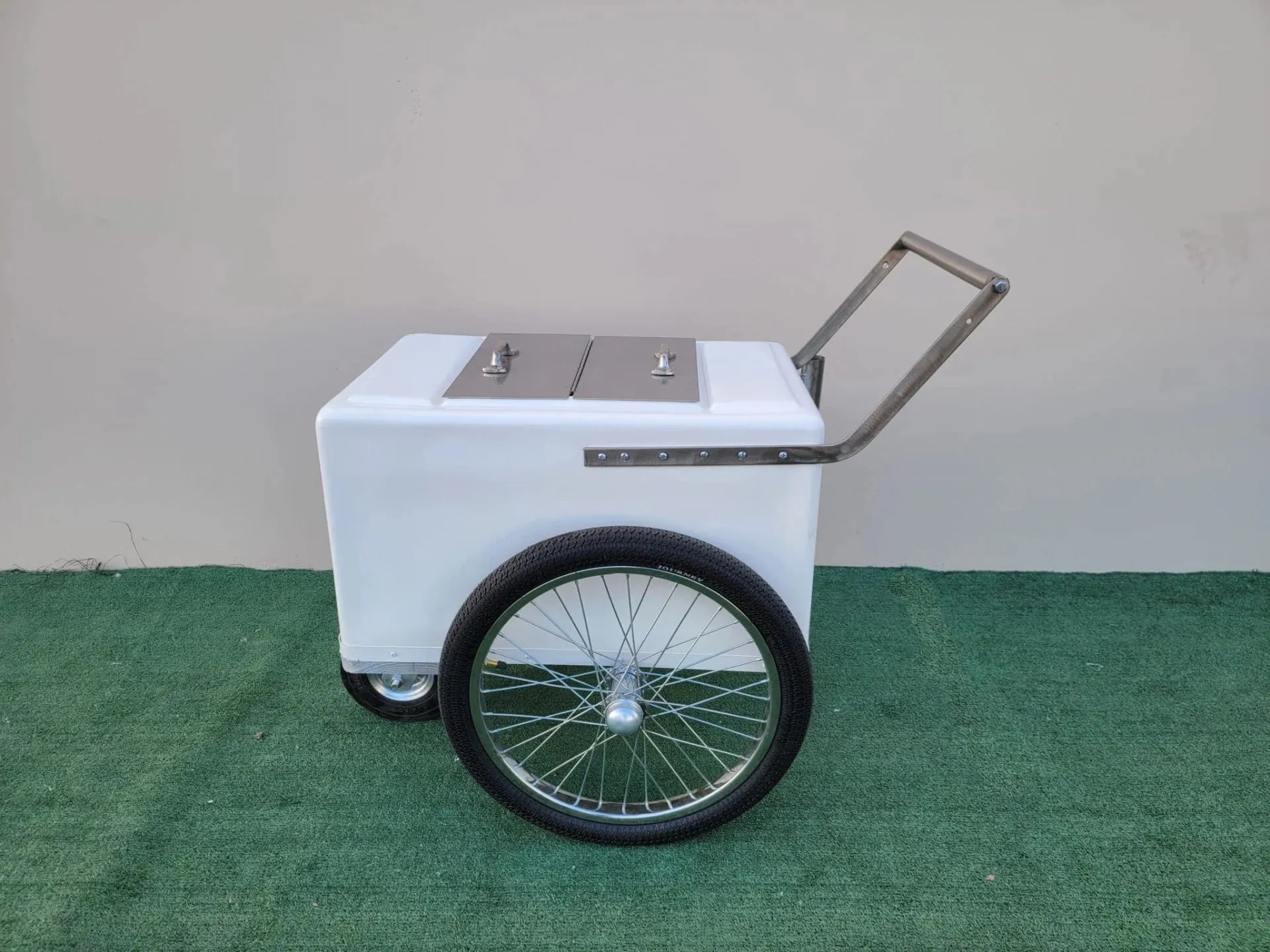 Small Size Popsicle Cart with Bicycle Tires – Mobile & Versatile - Image 3