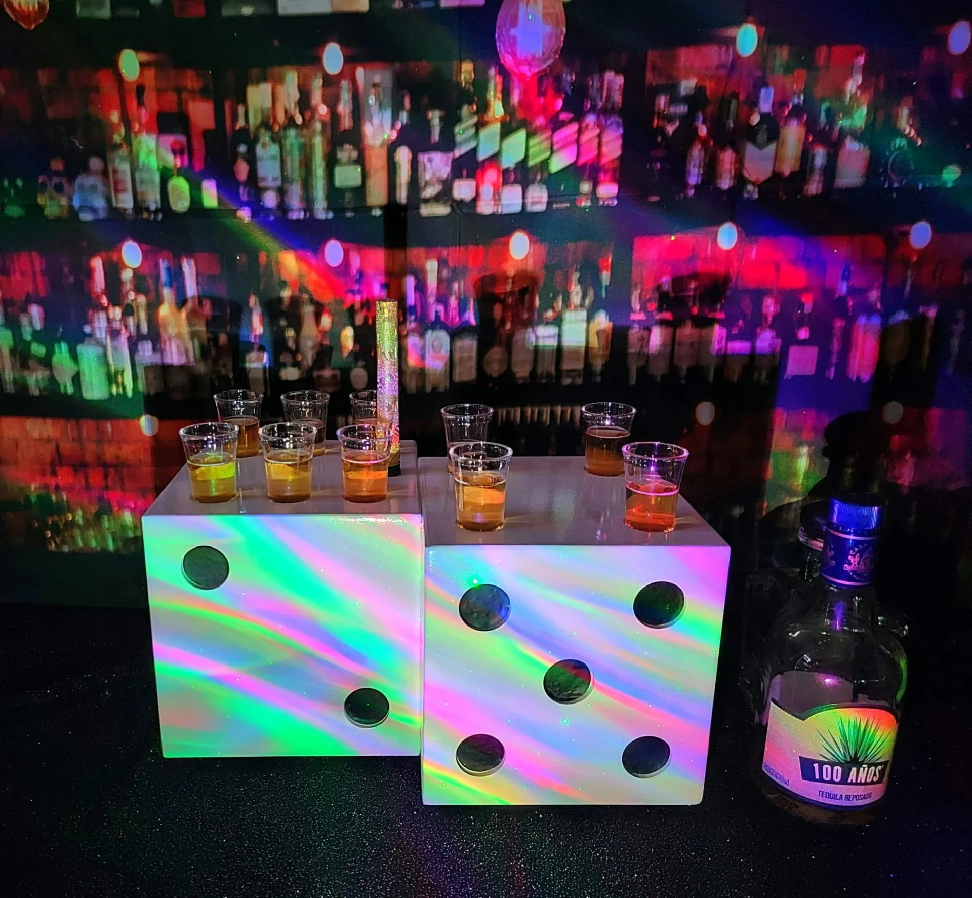 Dice Shaped Tasting Flight Tray – Fun Las Vegas-Themed Decor
